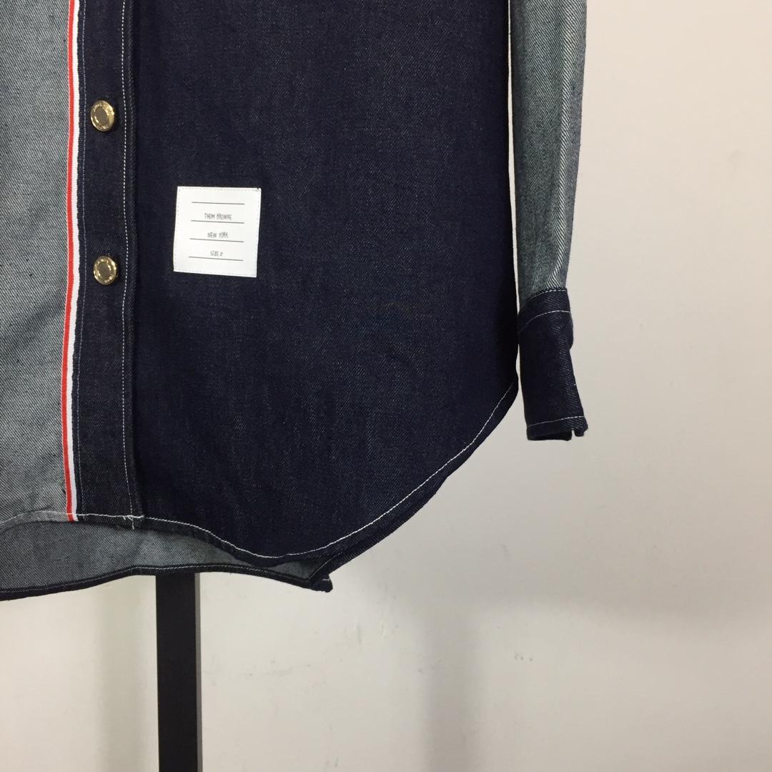 Thom Browne Oxford Lavoration Trim Classic Shirt - FashionPlug