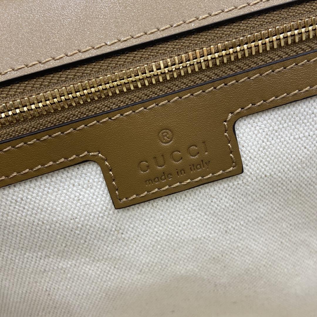 Gucci Blondie Medium Top Handle Bag - FashionPlug