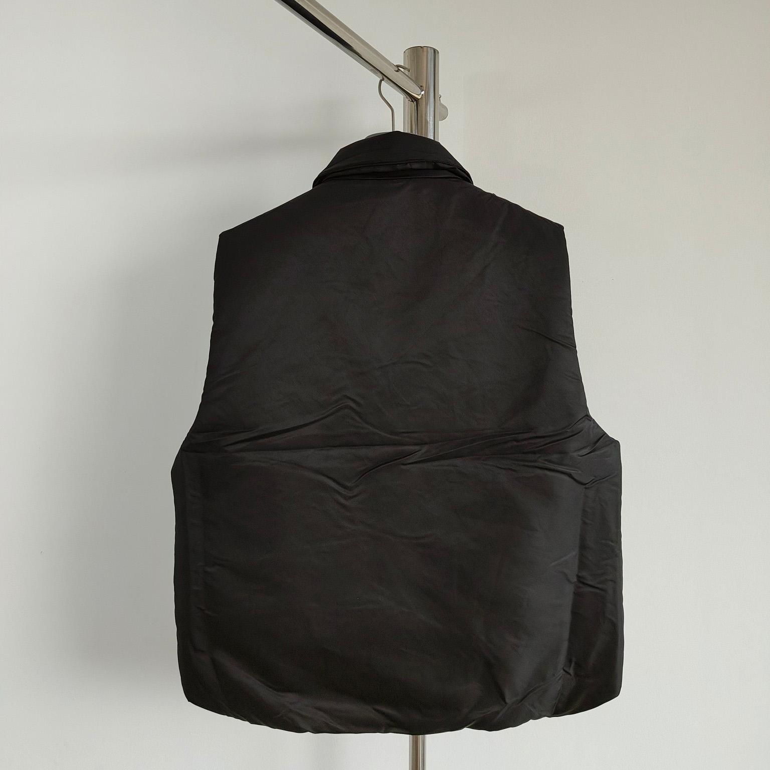 Prada Puffer Vest - FashionPlug