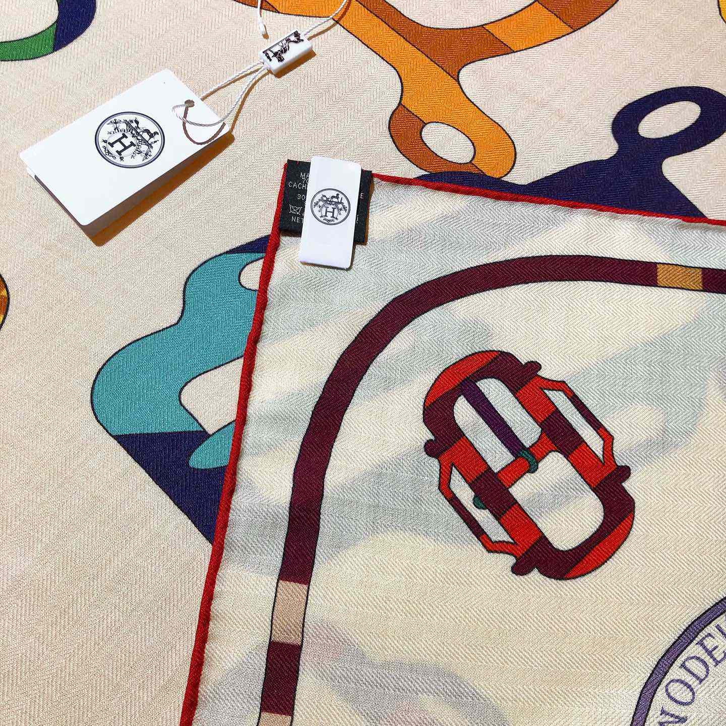 Hermes Bouclerie Moderne En Casaques Giant Triangle - FashionPlug