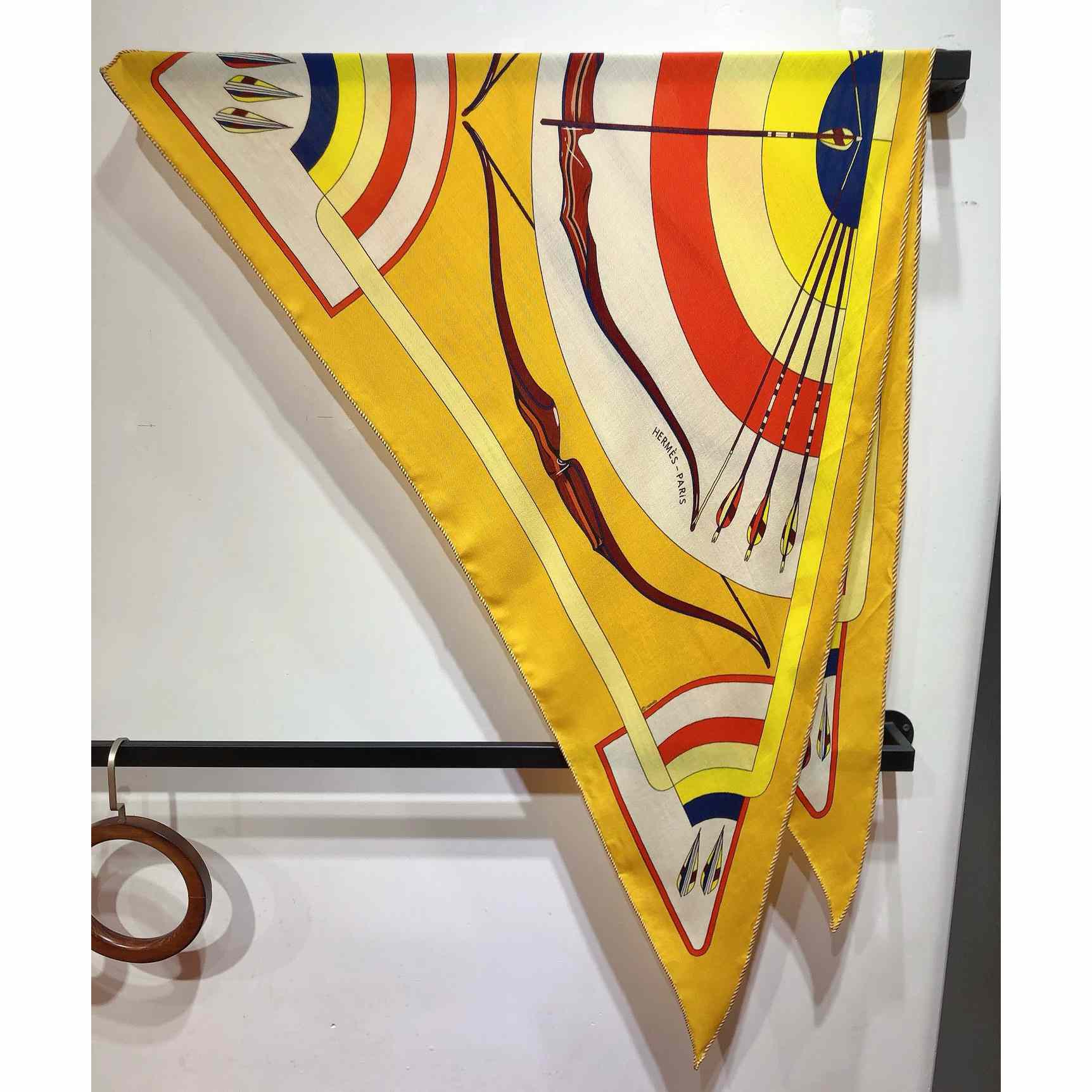 Hermes Giant Triangle - FashionPlug