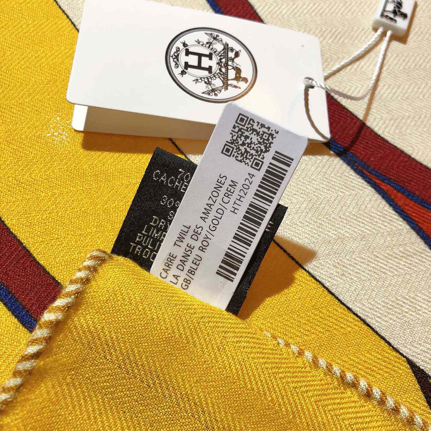 Hermes Giant Triangle - FashionPlug