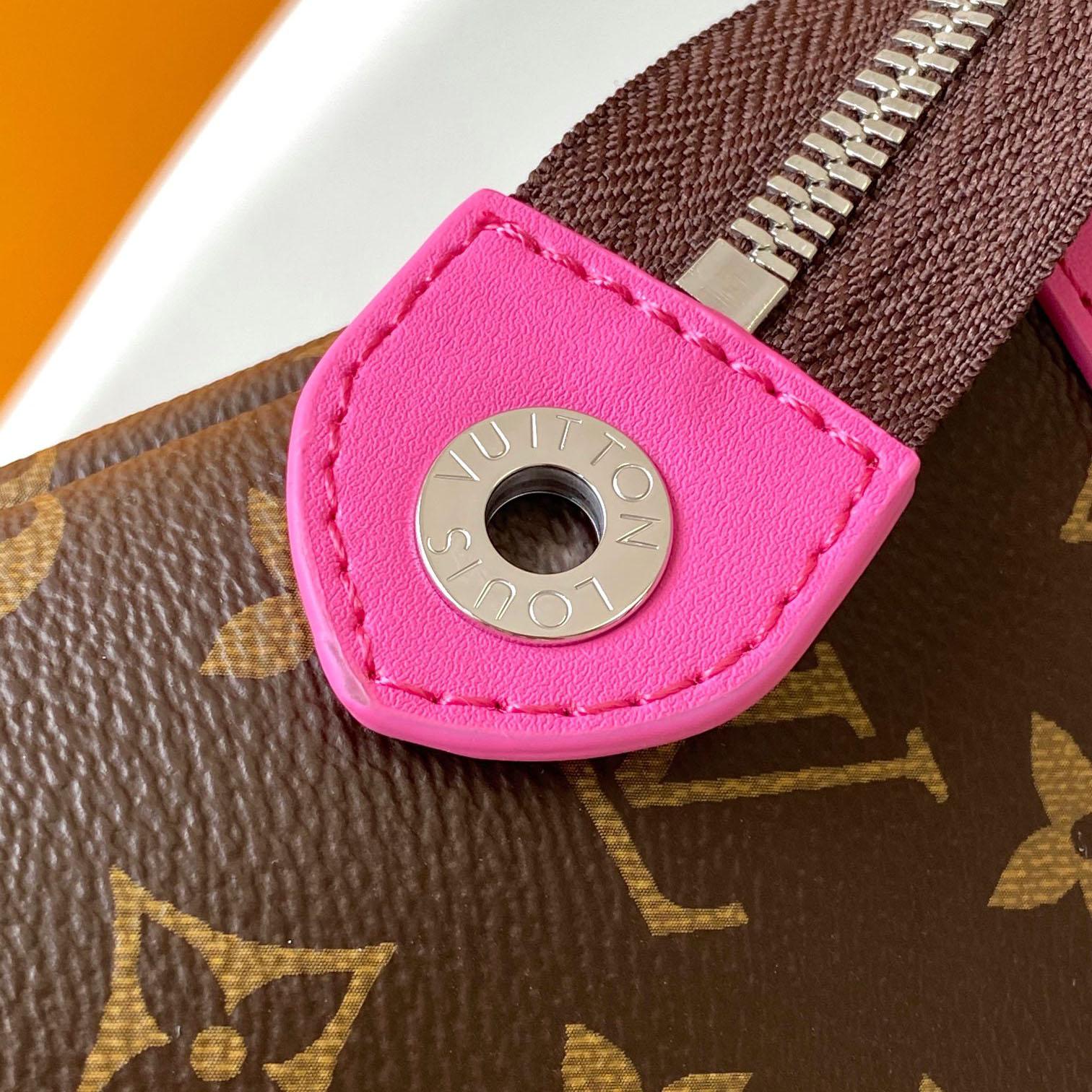 Louis Vuitton Pochette Voyage Souple    M13356 - FashionPlug