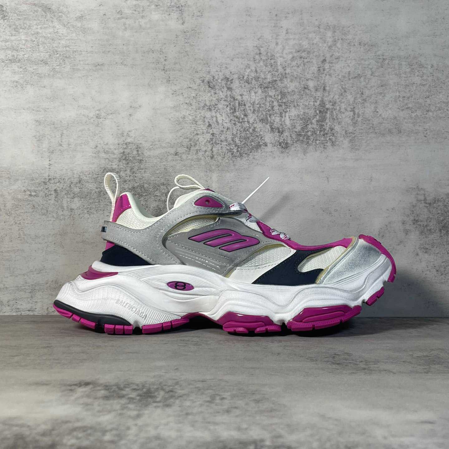 Balenciaga Cargo Sneaker - FashionPlug