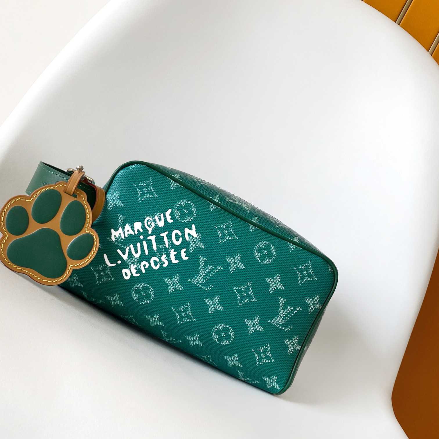 Louis Vuitton Locker Dopp Kit    M12688 - FashionPlug