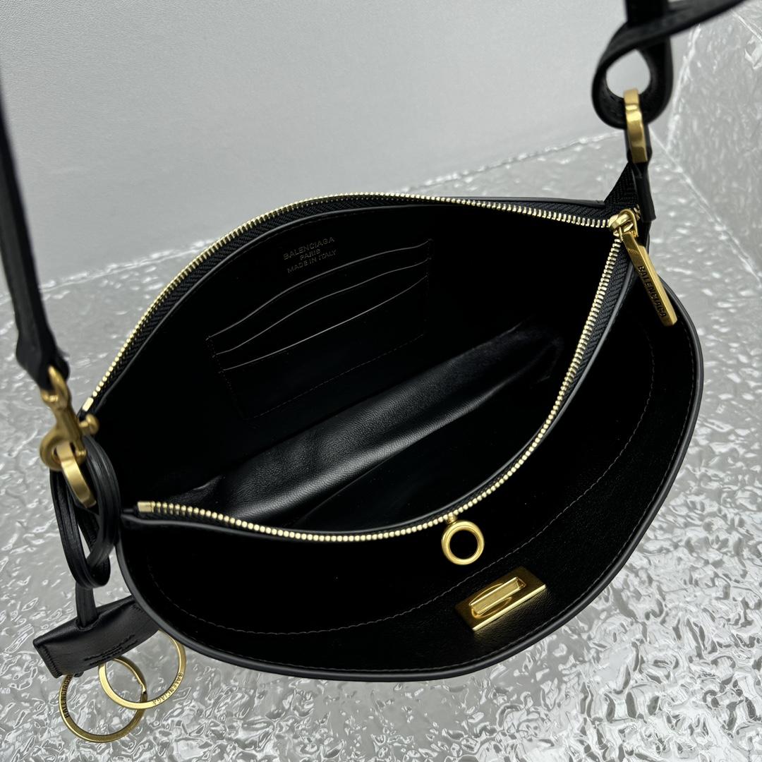 Balenciaga Rodeo Sling Pochette In Black - FashionPlug