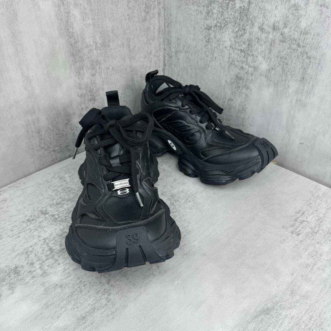 Balenciaga Cargo Sneaker - FashionPlug