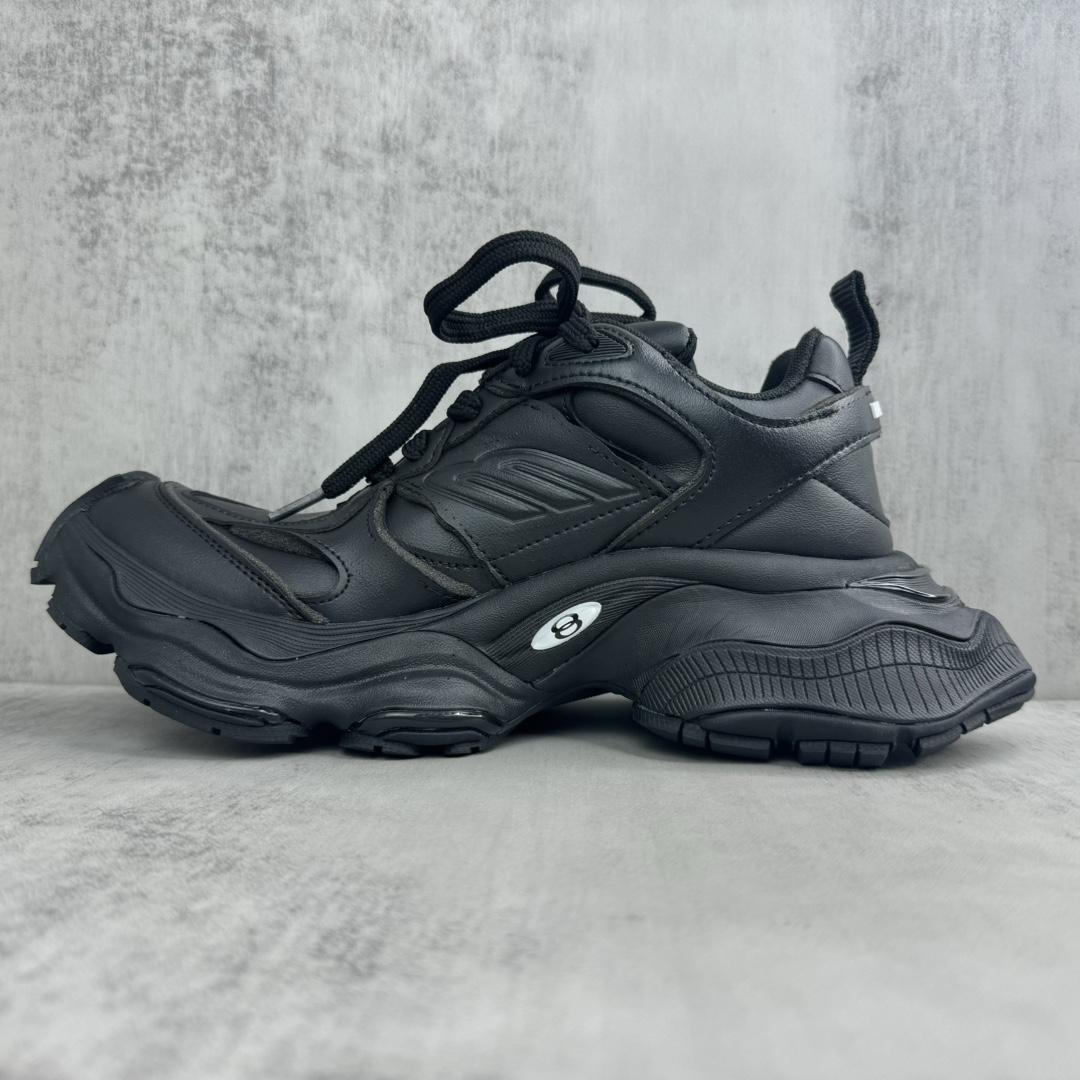 Balenciaga Cargo Sneaker - FashionPlug