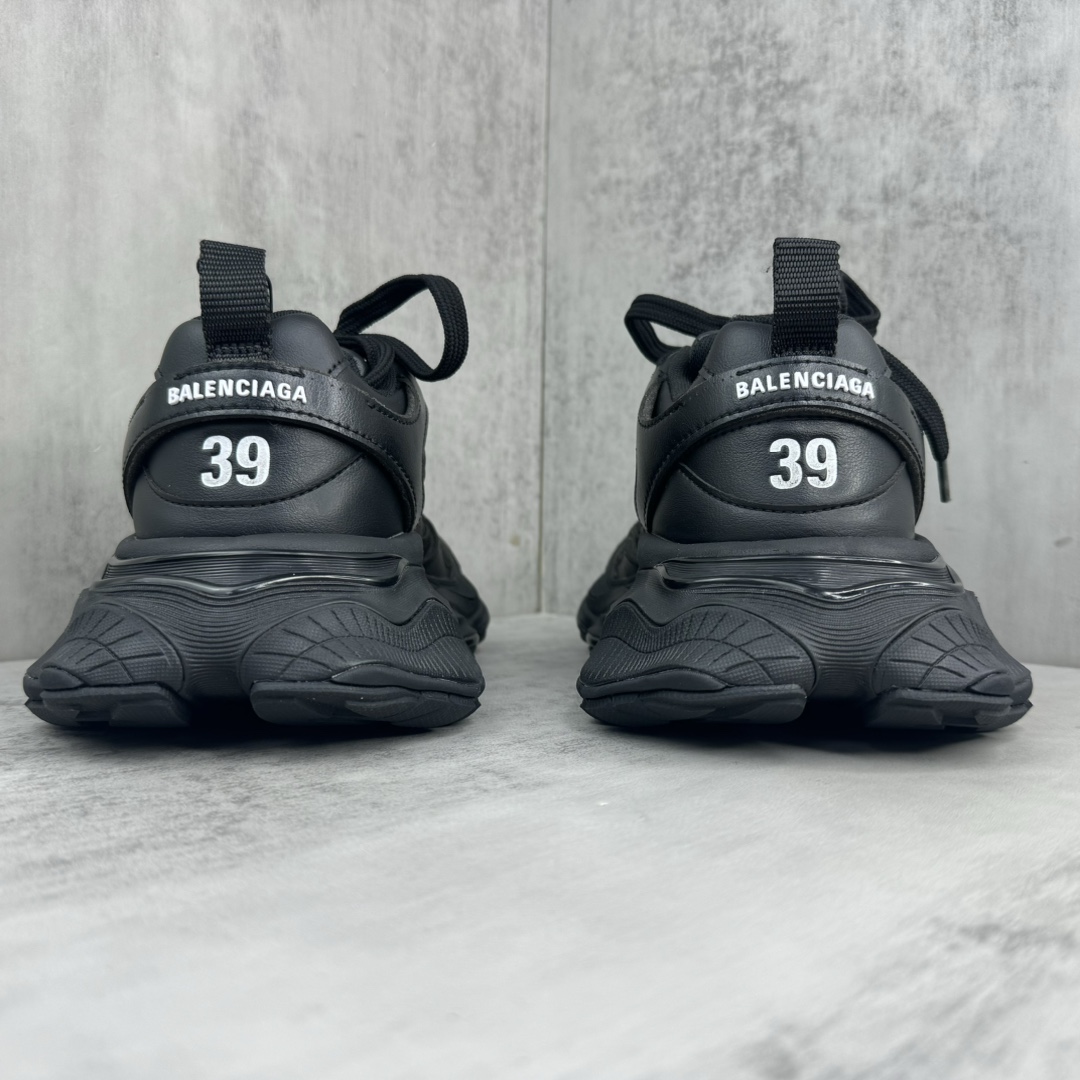 Balenciaga Cargo Sneaker - FashionPlug
