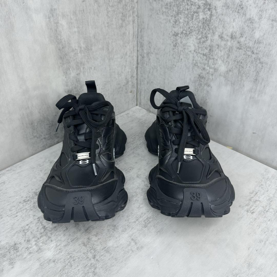 Balenciaga Cargo Sneaker - FashionPlug