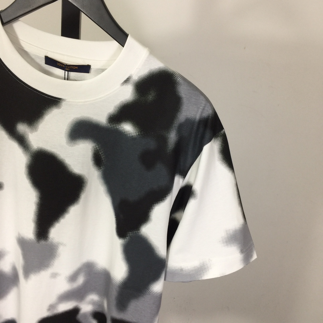 Louis Vuitton Cotton T-Shirt - FashionPlug