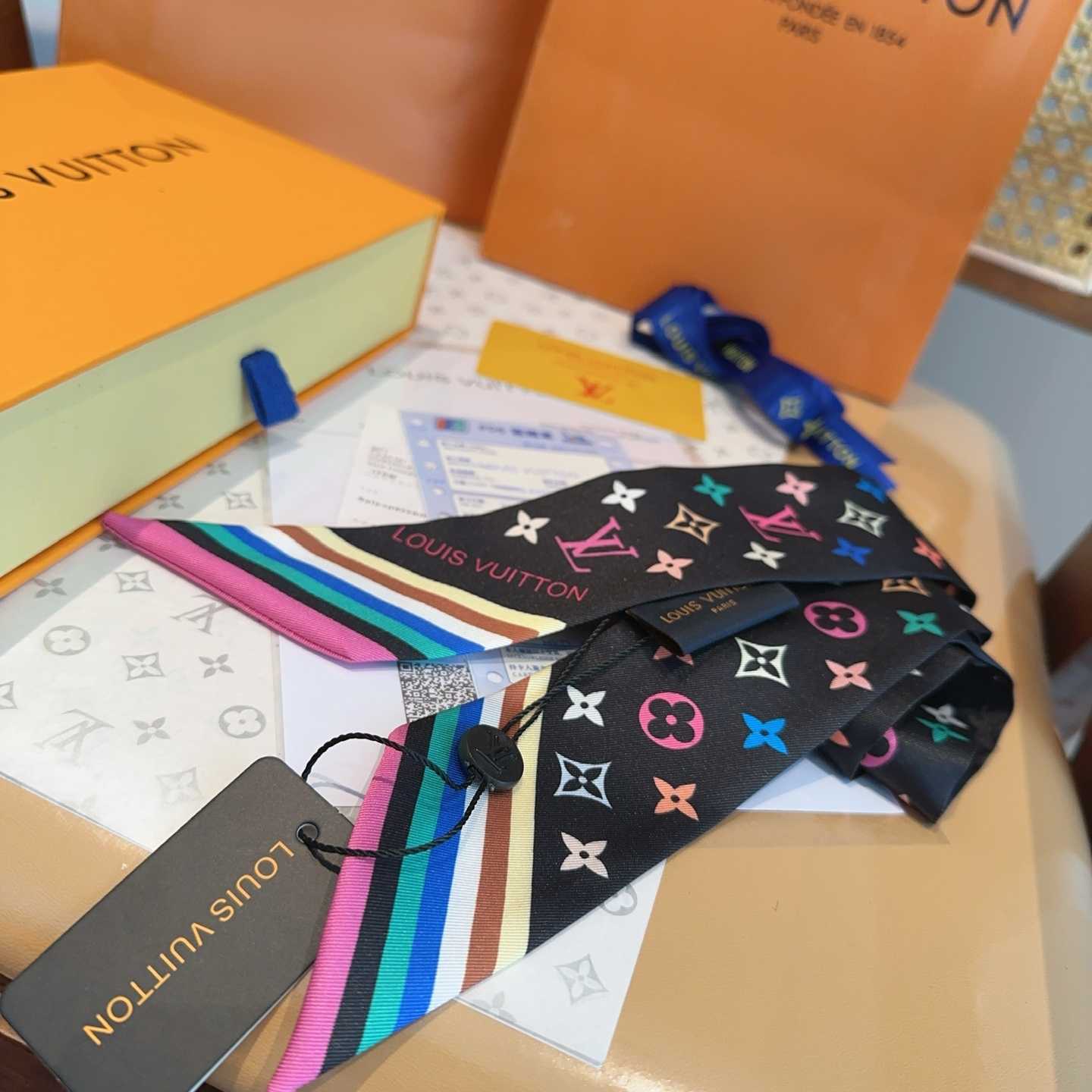 Louis Vuitton LV x TM Bandeau    120x5cm - FashionPlug