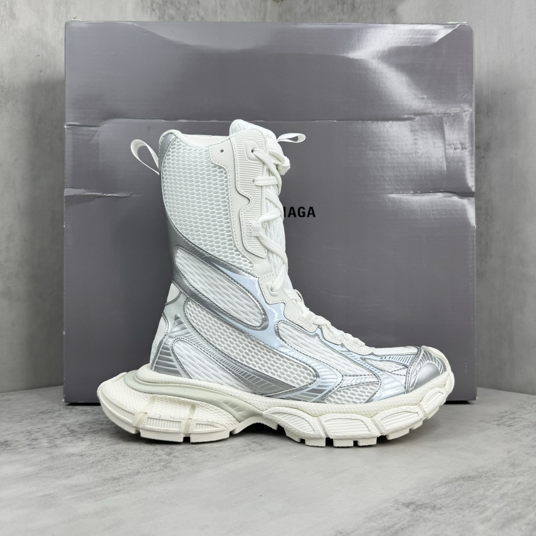Balenciaga 5XL Sneaker  - FashionPlug