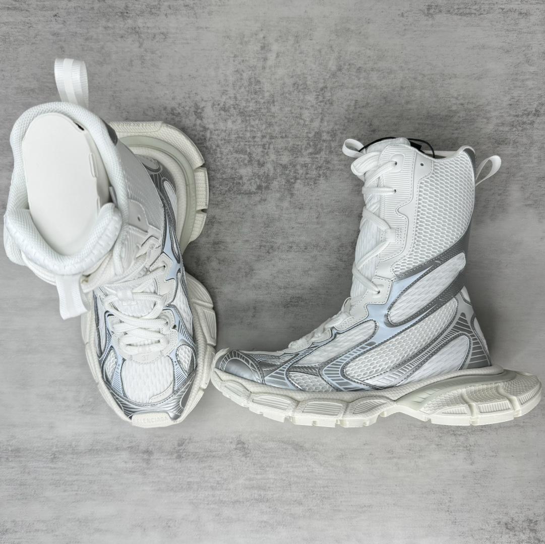 Balenciaga 5XL Sneaker  - FashionPlug