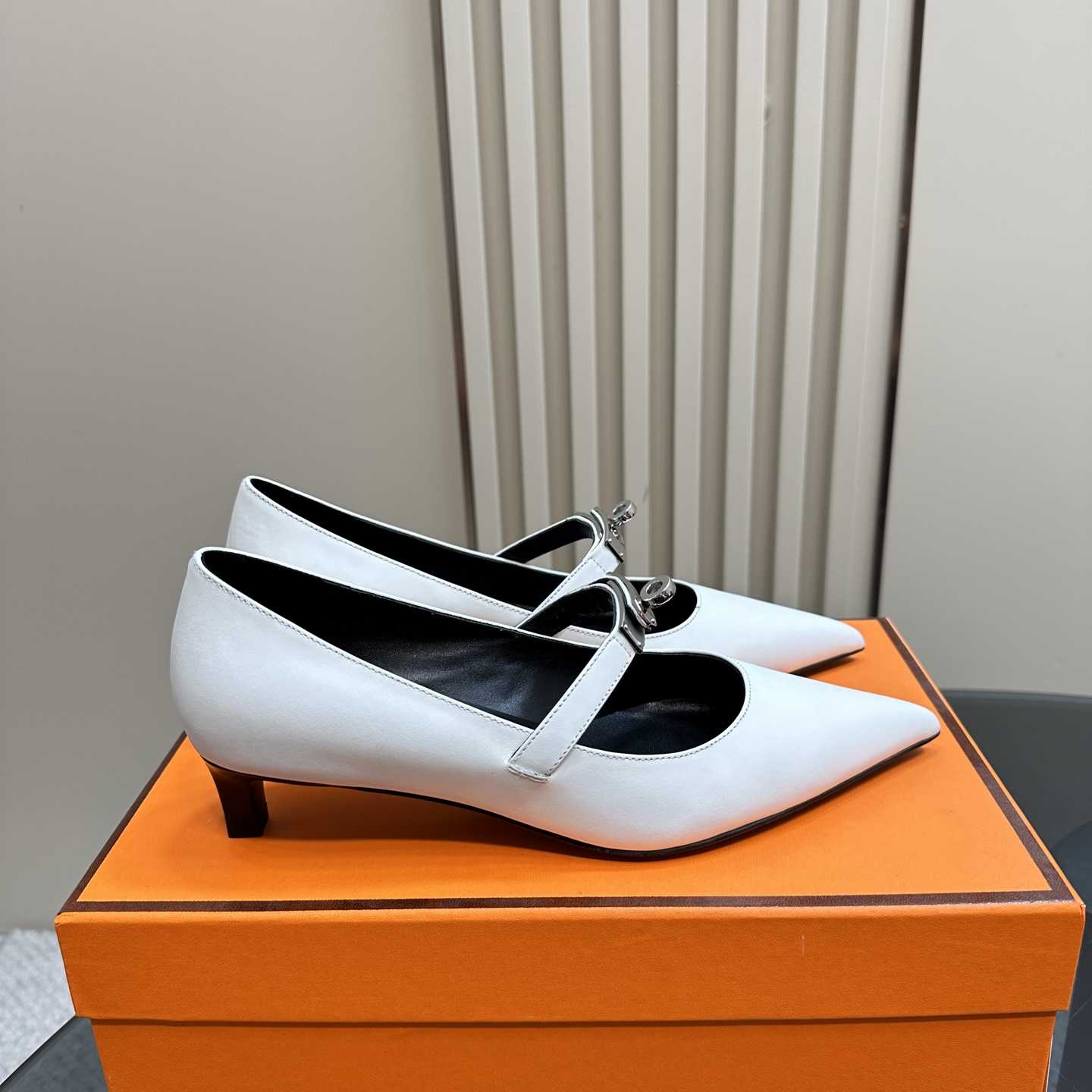 Hermes Kiara 40 Pump - FashionPlug
