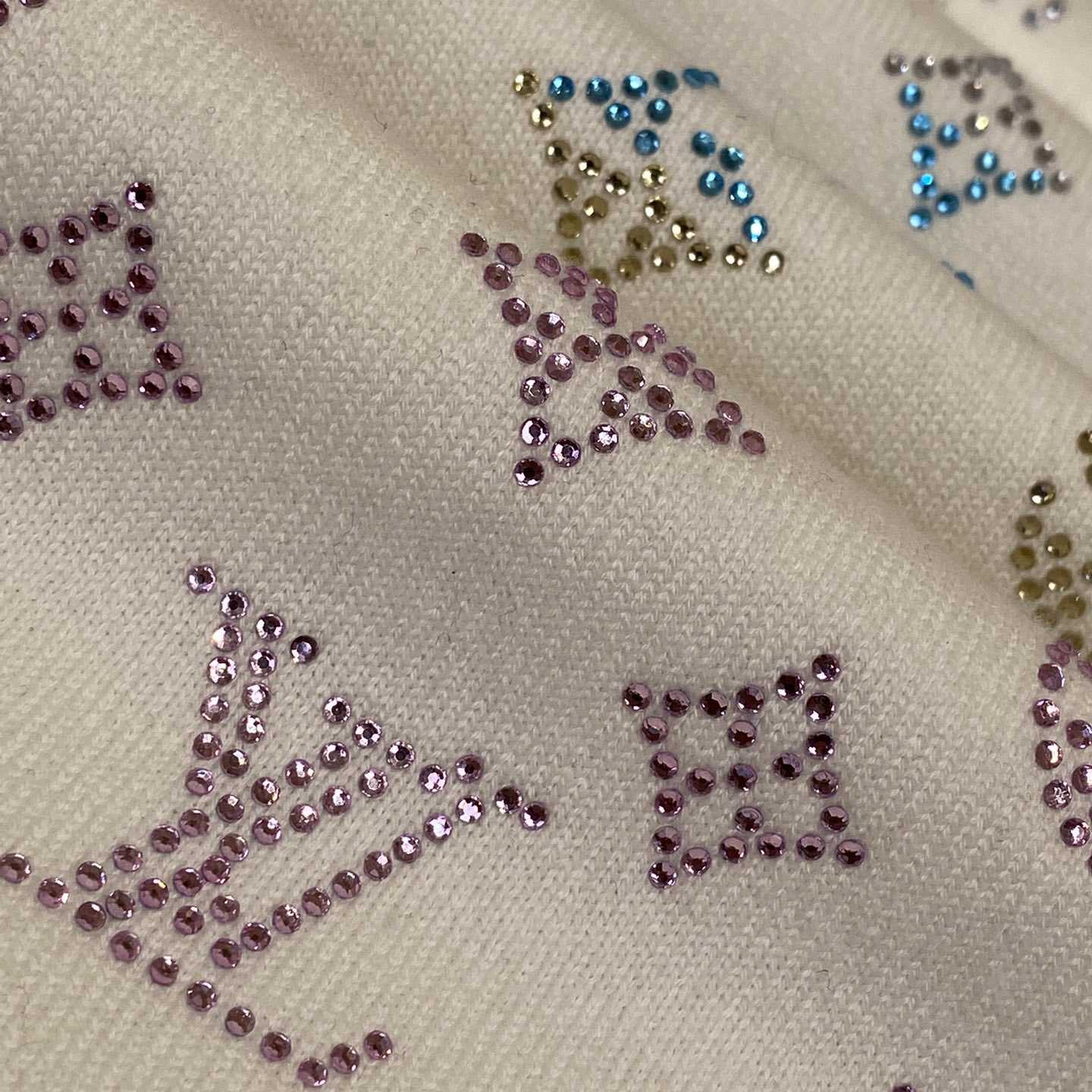 Louis Vuitton Monogram Gradient Embellished Short-Sleeved Crewneck  1AGTLD - FashionPlug
