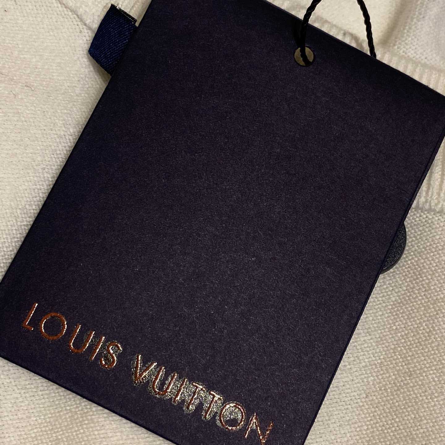 Louis Vuitton Monogram Gradient Embellished Short-Sleeved Crewneck  1AGTLD - FashionPlug