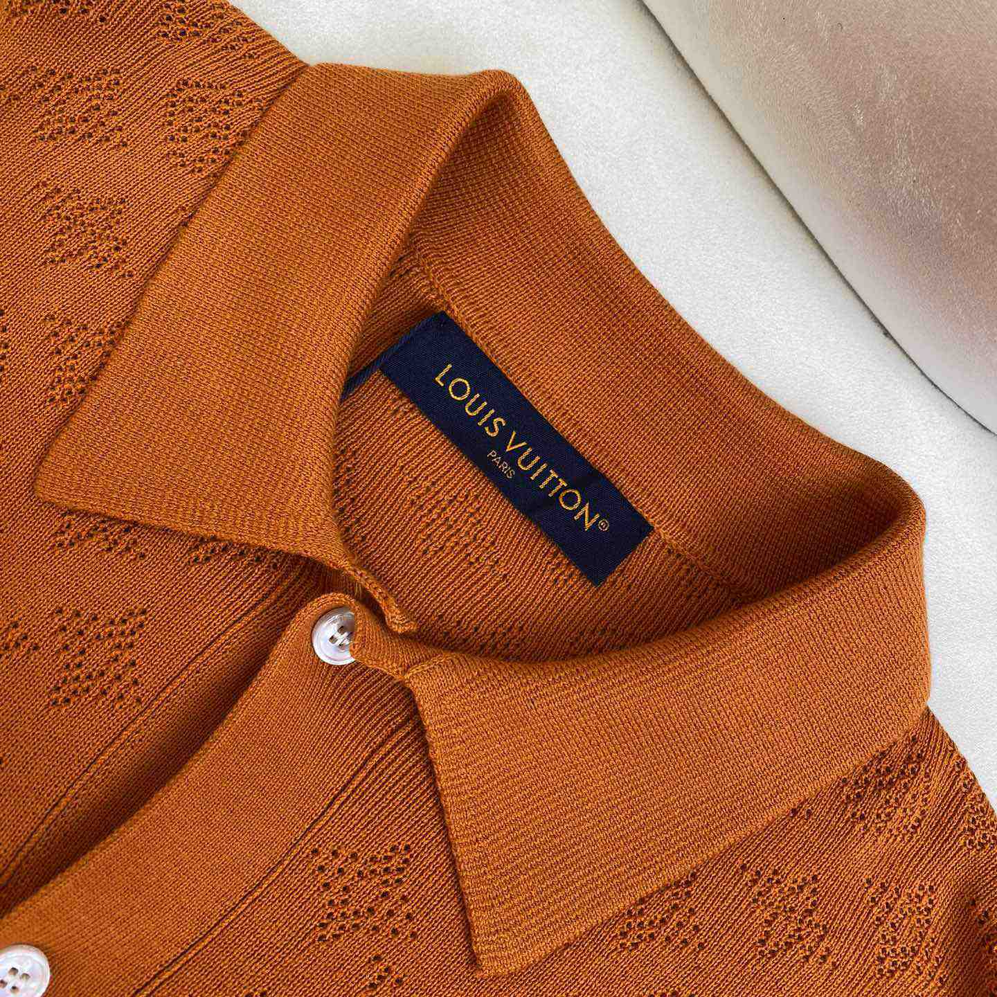 Louis Vuitton Monogram Pointelle Short-Sleeved Cotton Shirt   1AFQSY - FashionPlug