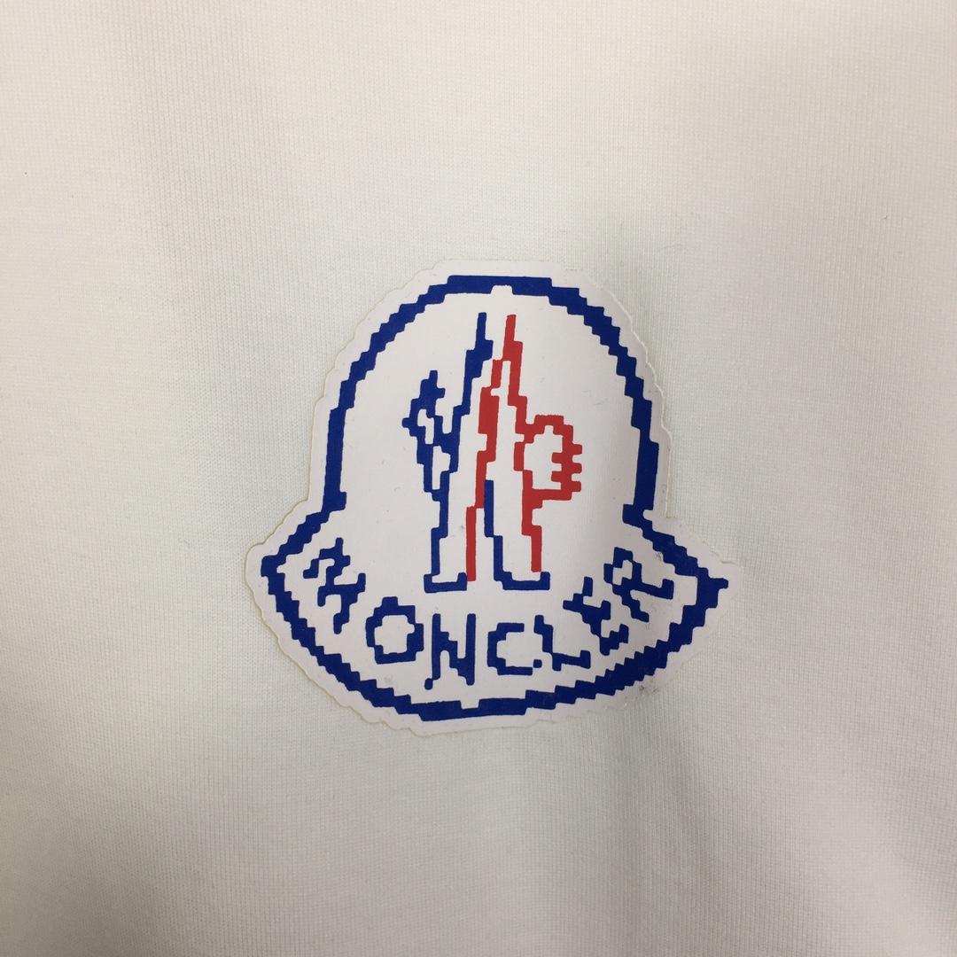 Moncler Logo Cotton T-shirt - FashionPlug