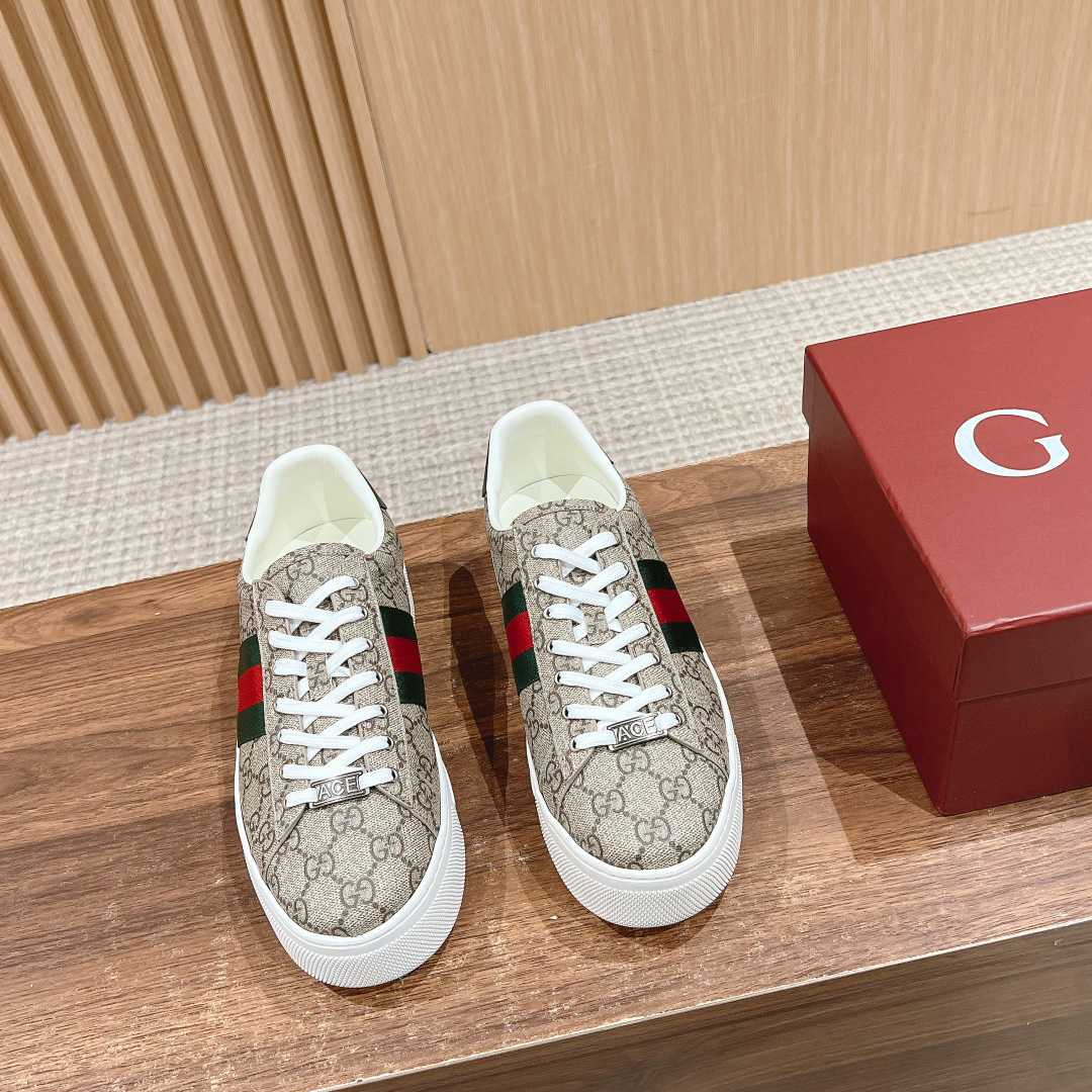 Gucci Ace Sneaker With Web - FashionPlug