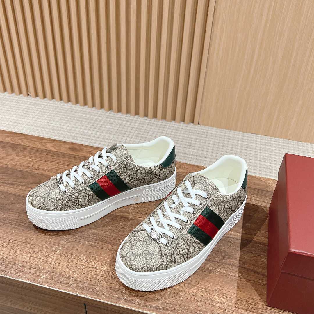 Gucci Ace Sneaker With Web - FashionPlug