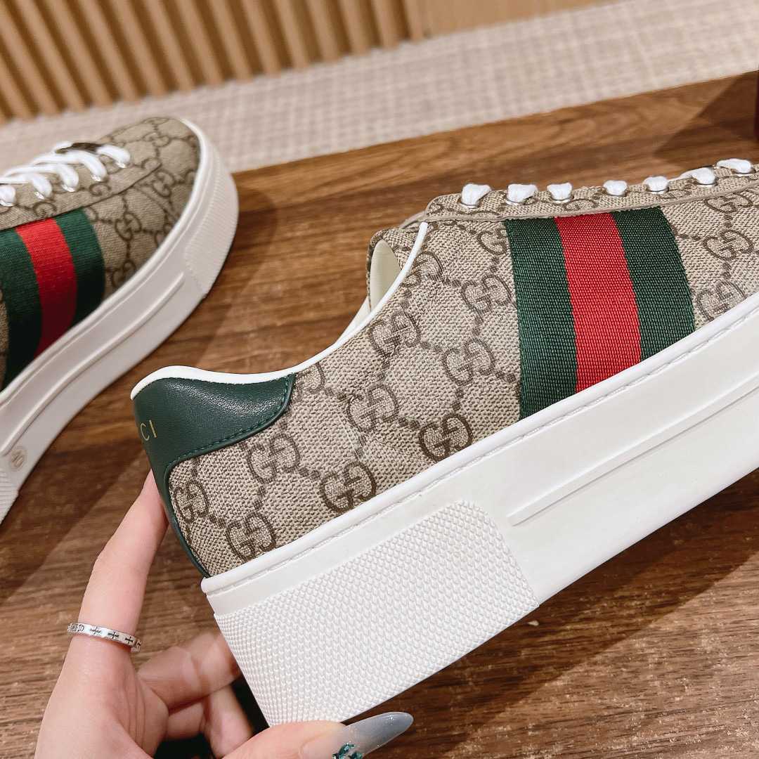 Gucci Ace Sneaker With Web - FashionPlug