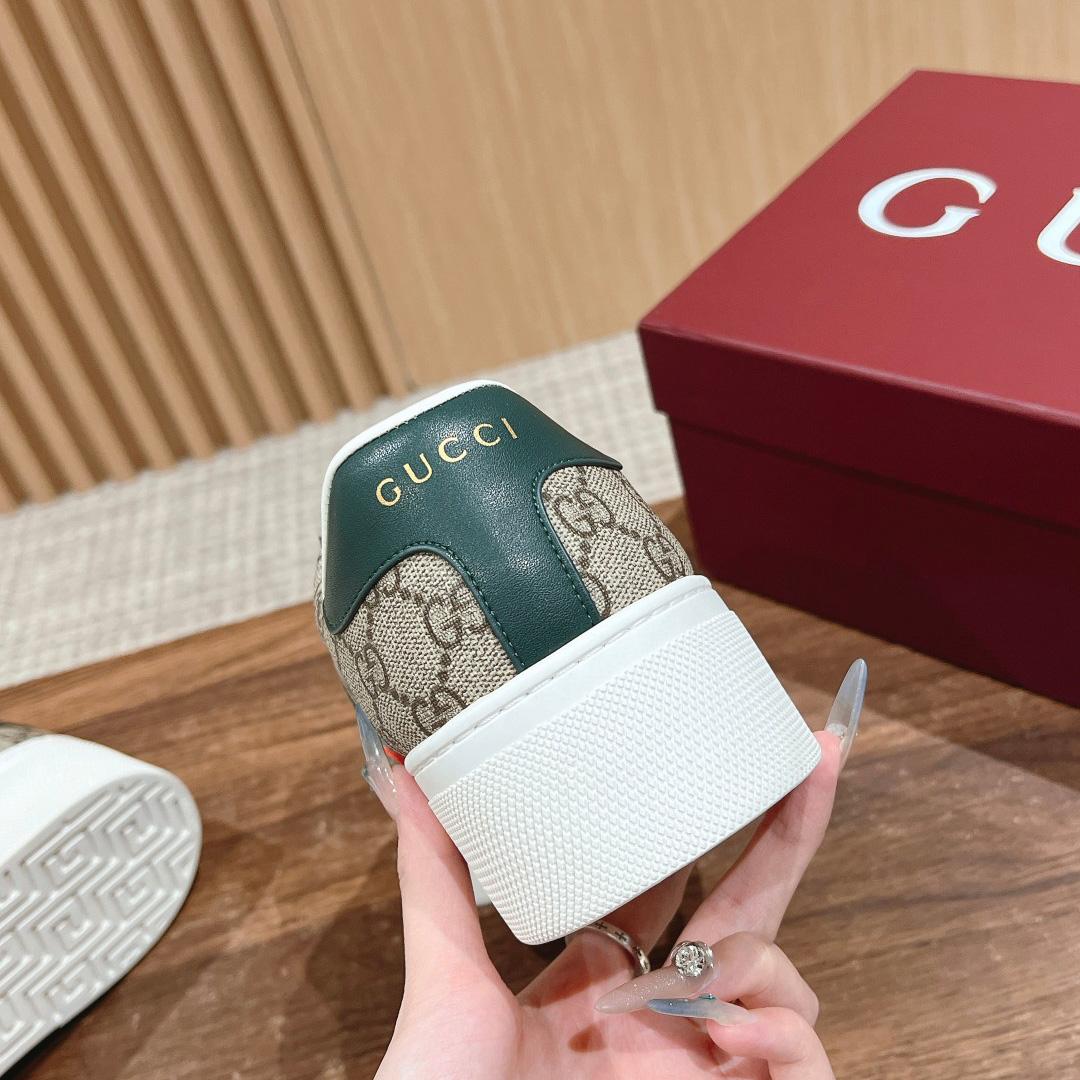 Gucci Ace Sneaker With Web - FashionPlug