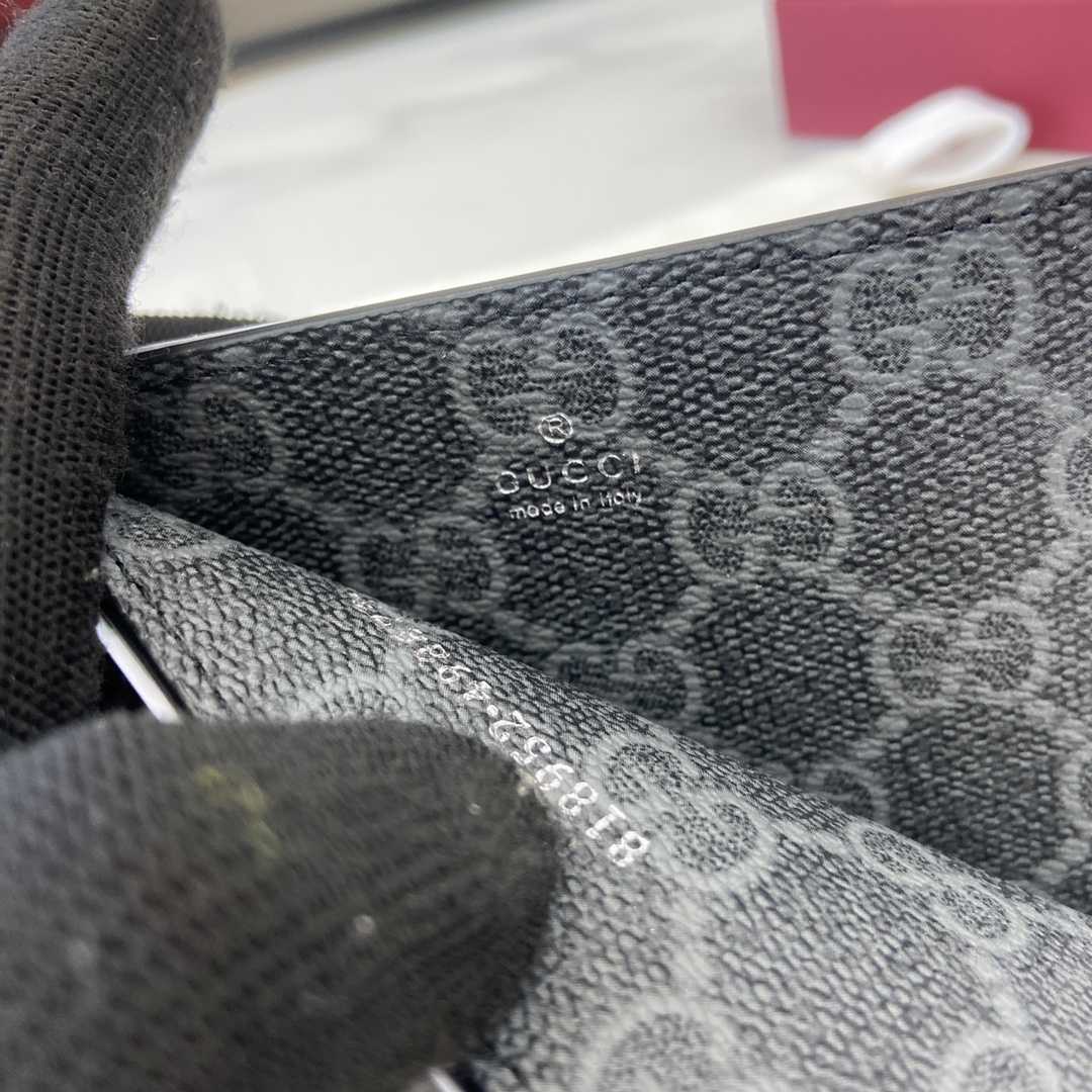 Gucci GG Emblem Embossed Card Case - FashionPlug