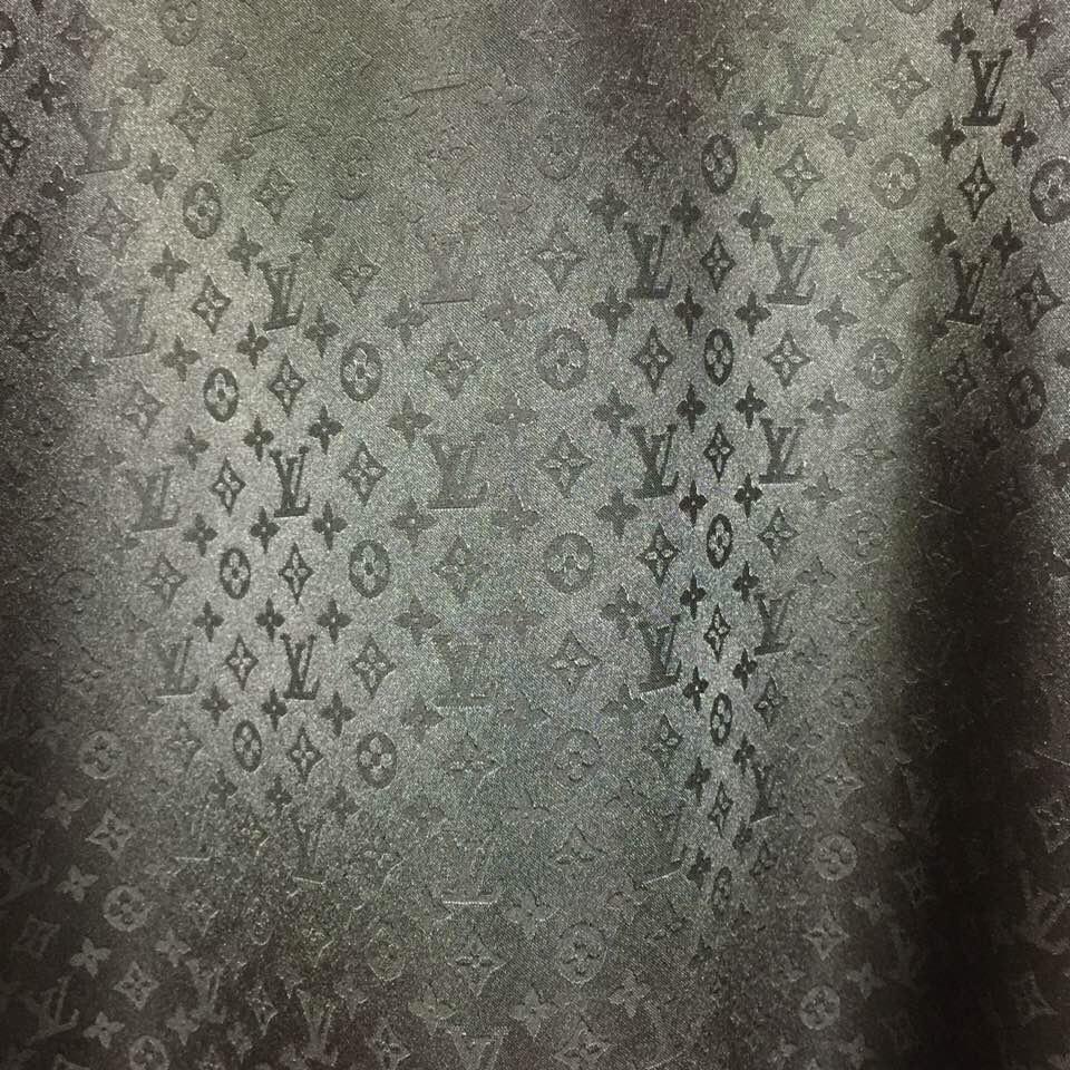 Louis Vuitton Monogram Long-Sleeved Silk Shirt   1AFWGJ - FashionPlug