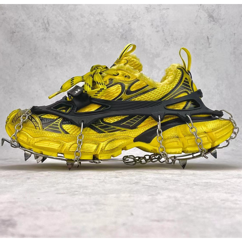 Balenciaga 3XL Ski Sneaker In Yellow And Black Mesh And Polyurethane - FashionPlug