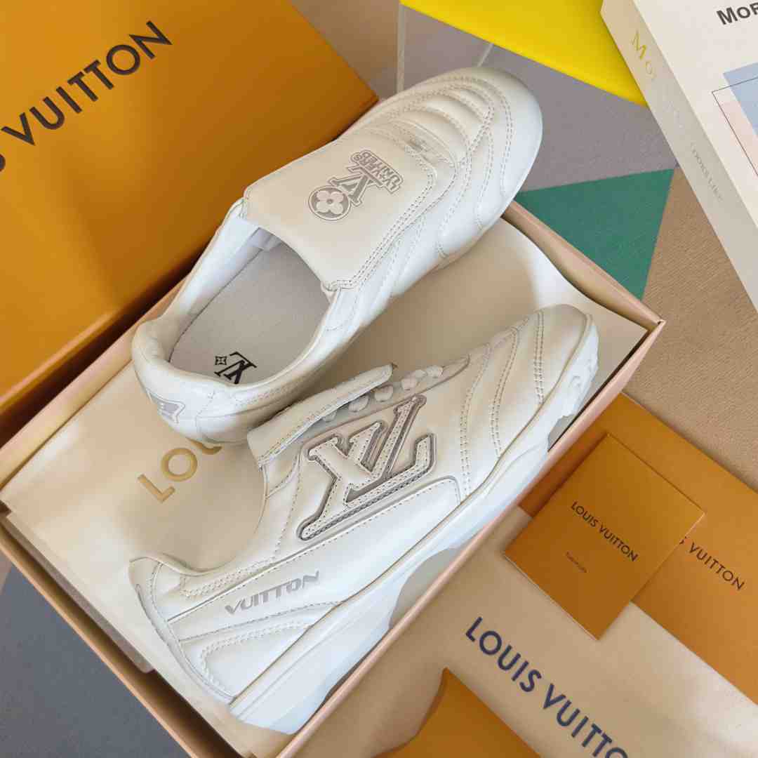 Louis Vuitton LV Footprint Soccer Sneaker   1AHDOA - FashionPlug