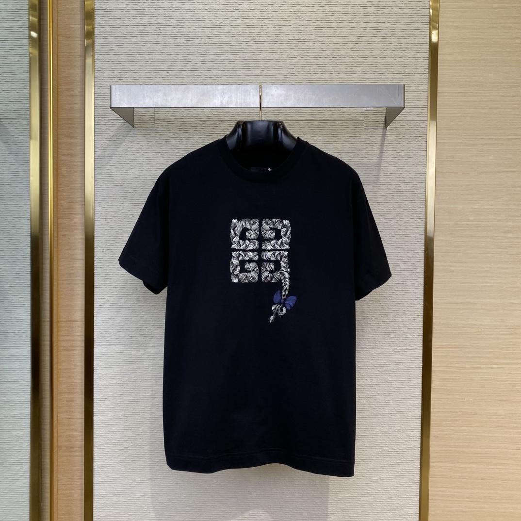 Givenchy T-shirt In Cotton With 4G Braid Print - FashionPlug