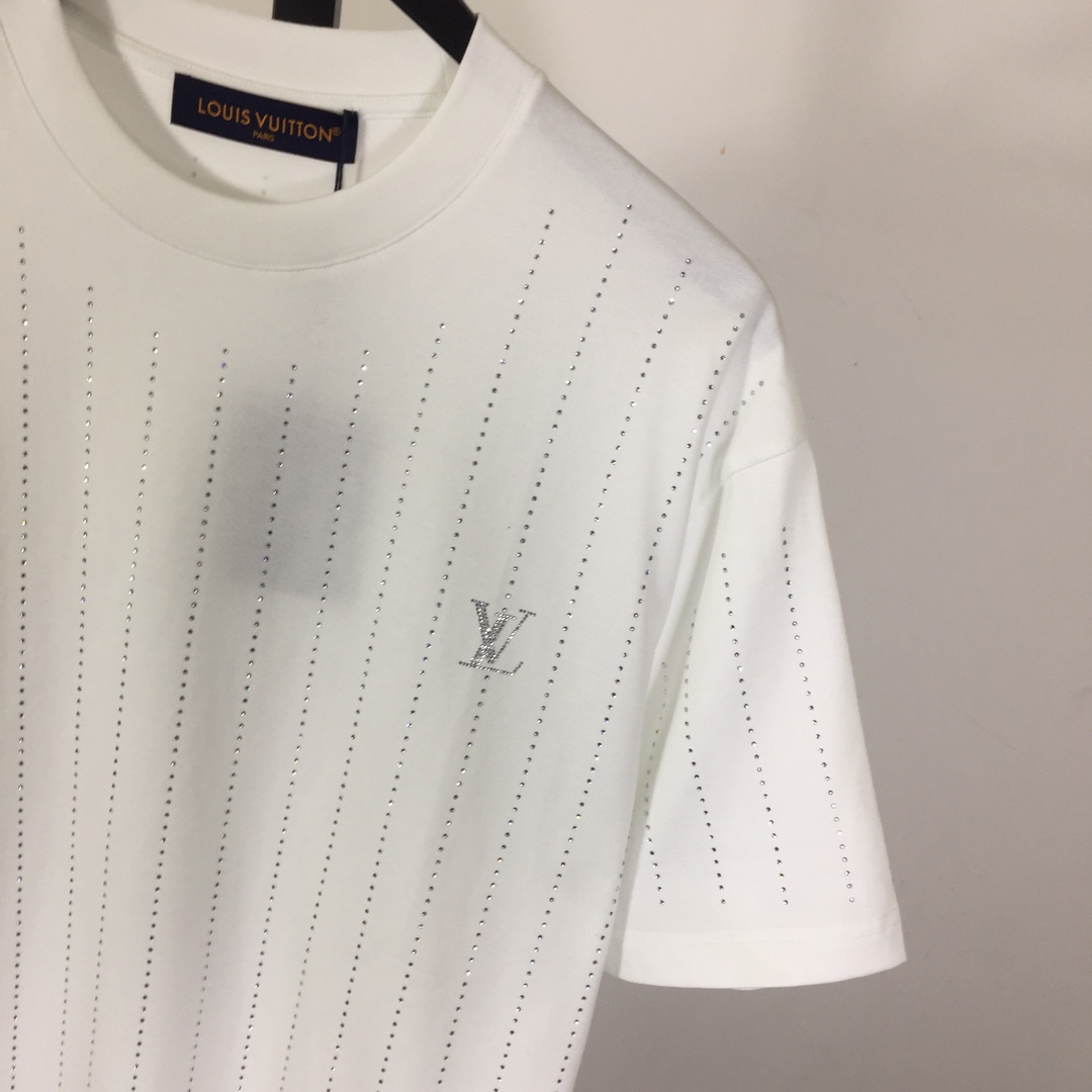 Louis Vuitton Cotton T-Shirt With Crystal - FashionPlug