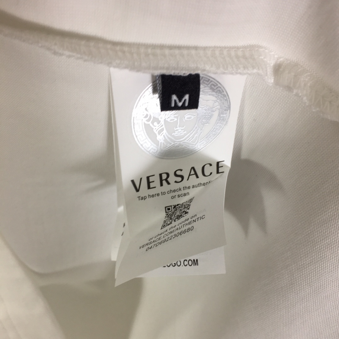 Versace Cotton T-shirt - FashionPlug