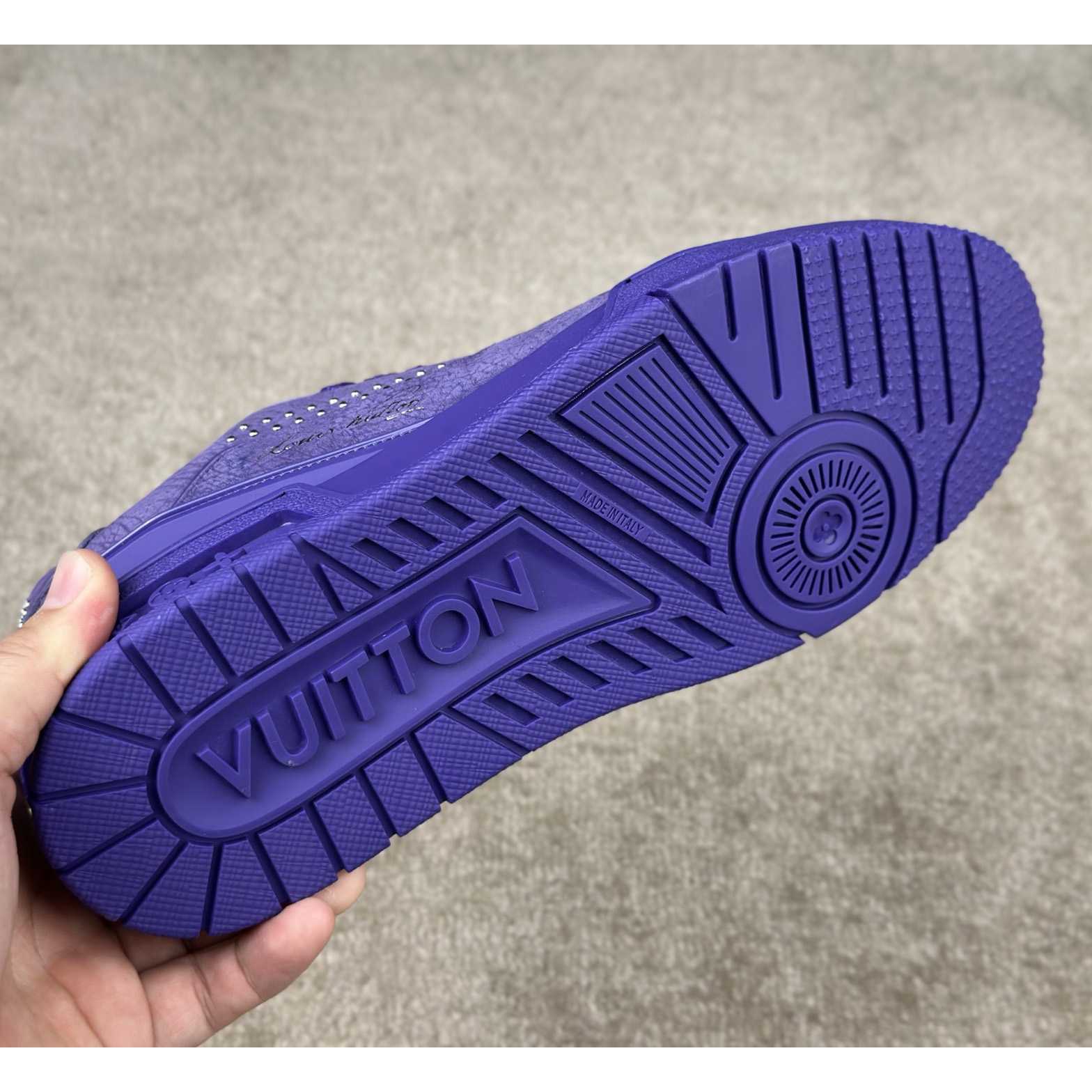 Louis Vuitton LV Trainer Sneaker       1ADHAF - FashionPlug
