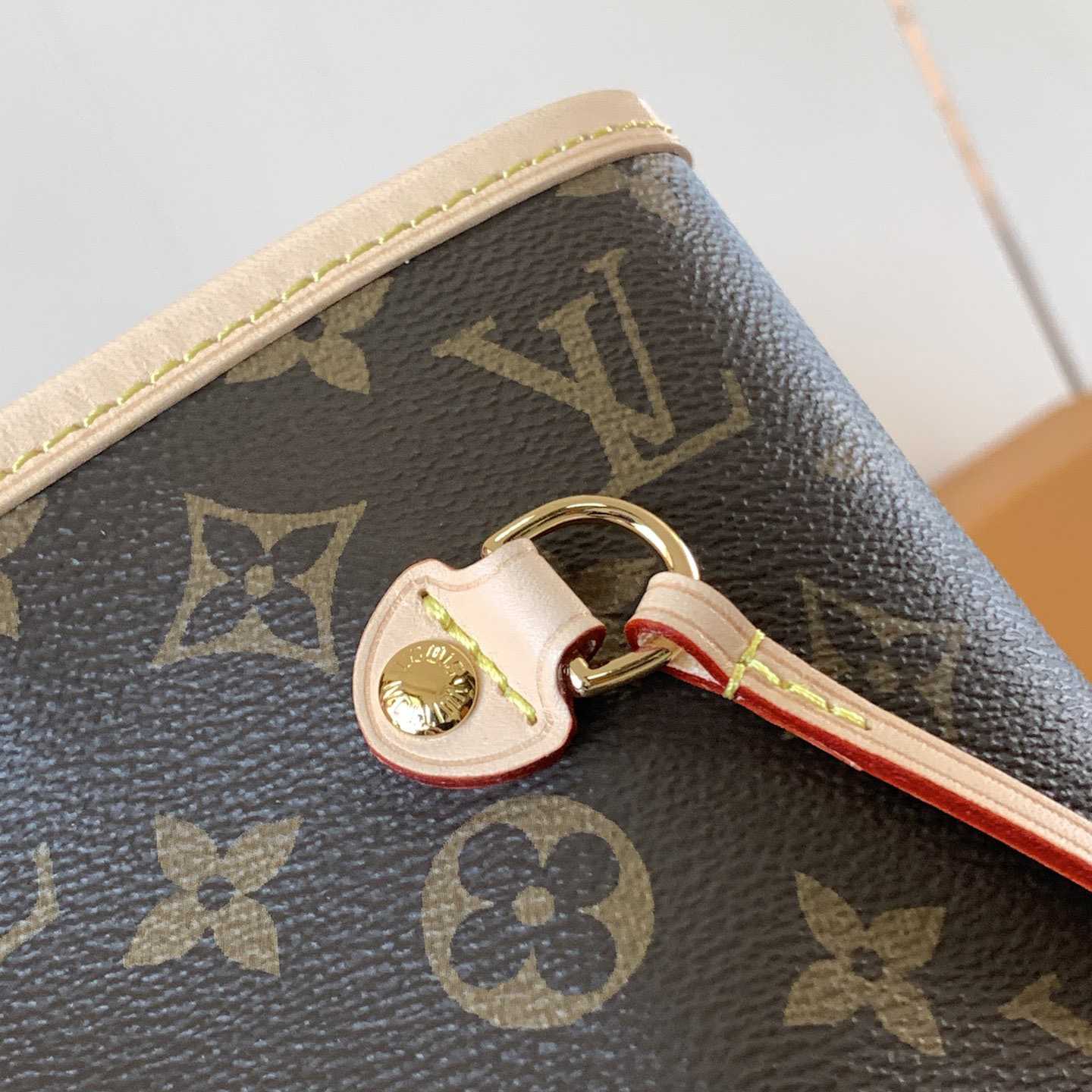 Louis Vuitton Neverfull MM  M46975 - FashionPlug