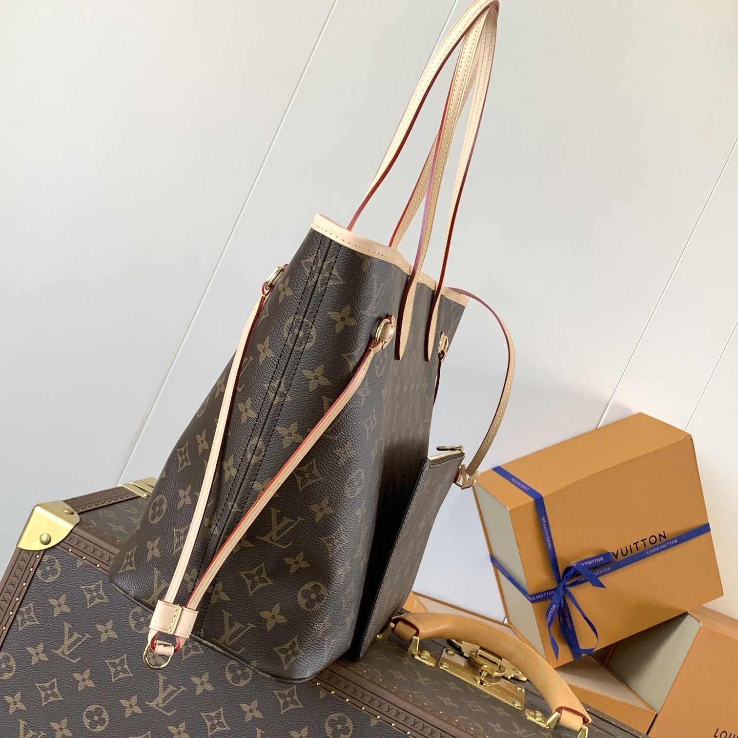 Louis Vuitton Neverfull MM  M46975 - FashionPlug
