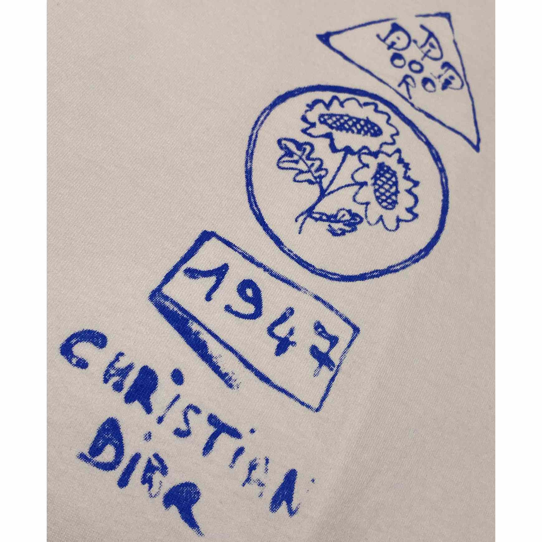 Dior And Hylton Nel T-Shirt, Relaxed Fit    - FashionPlug