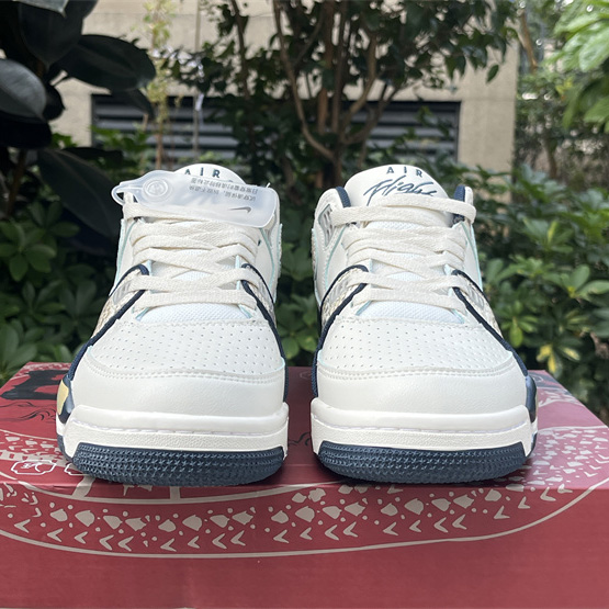 Nike Air Flight 89 Sneaker    FQ8256-001  - FashionPlug