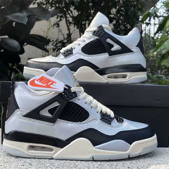 Jordan Air jordan 4 GS“Pure Platinum” Sneakers      FZ8585-070  - FashionPlug