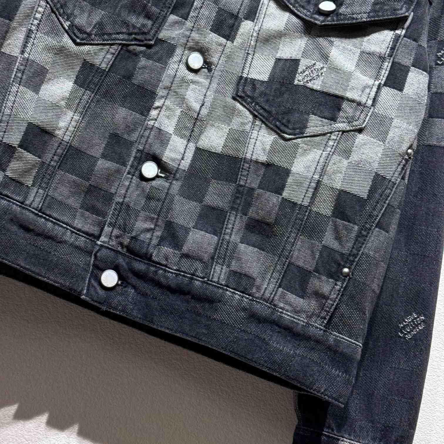 Louis Vuitton Damoflage Classic Denim Jacket  1AHEBJ - FashionPlug