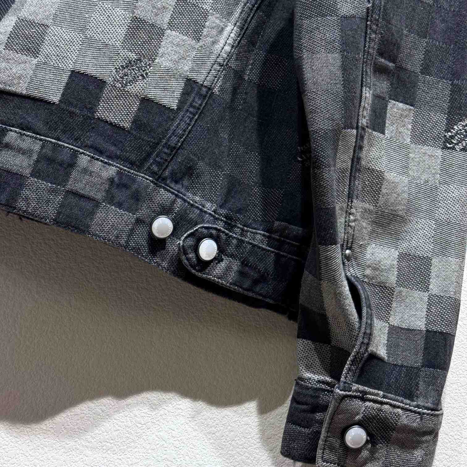 Louis Vuitton Damoflage Classic Denim Jacket  1AHEBJ - FashionPlug