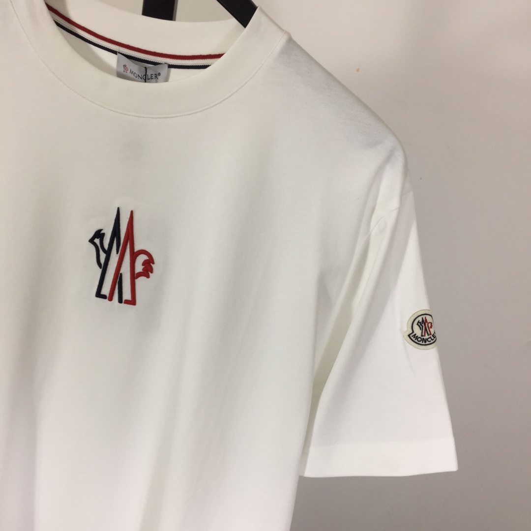 Moncler Logo Cotton T-shirt - FashionPlug