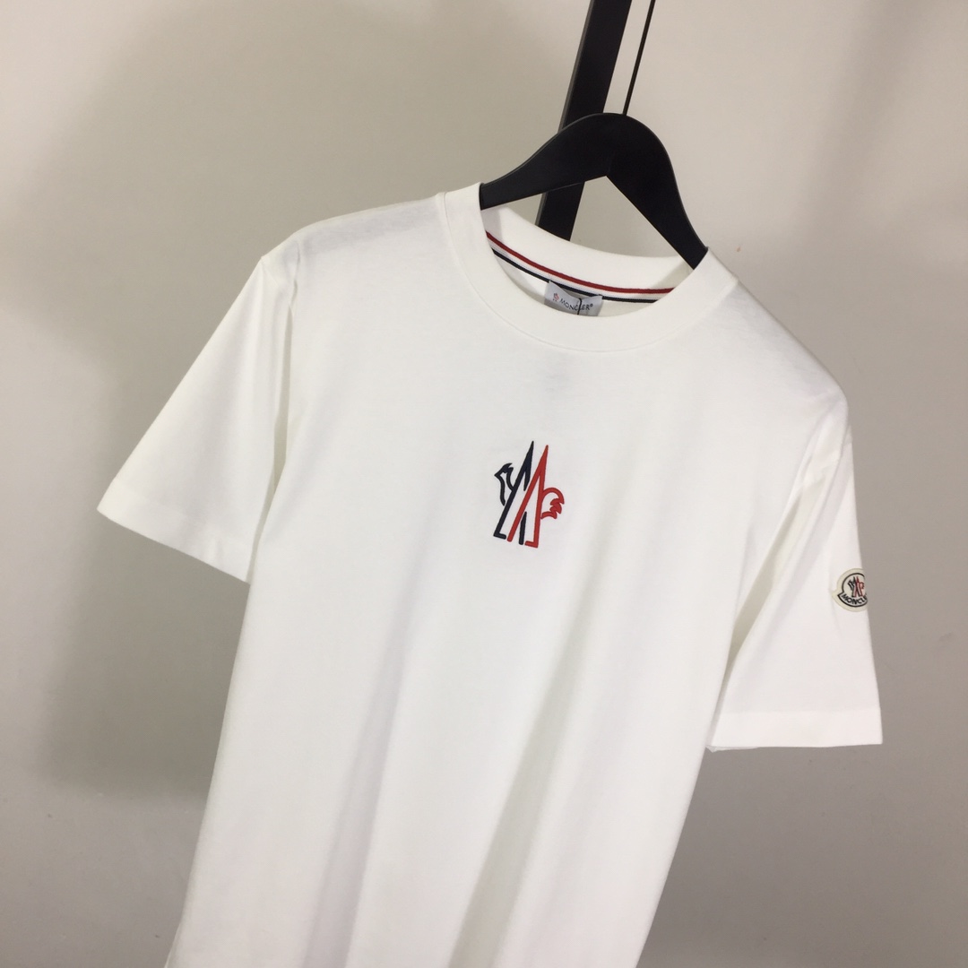 Moncler Logo Cotton T-shirt - FashionPlug