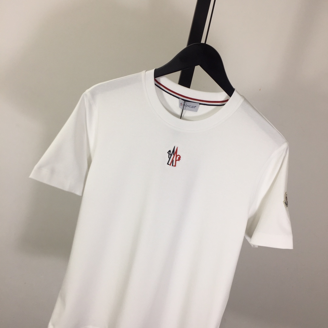 Moncler Logo Cotton T-shirt - FashionPlug