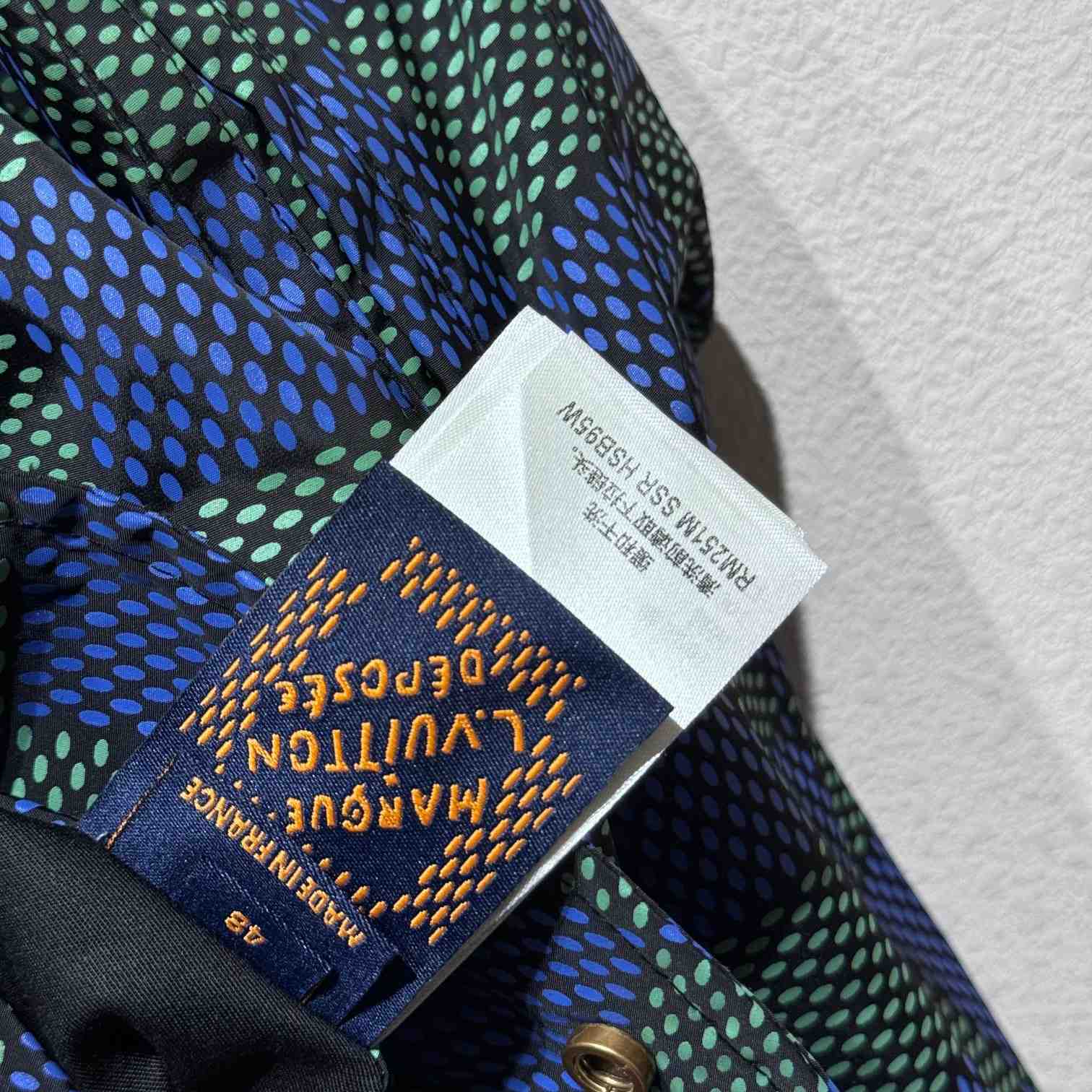Louis Vuitton Damier Reversible Windbreaker    1AHBIW - FashionPlug