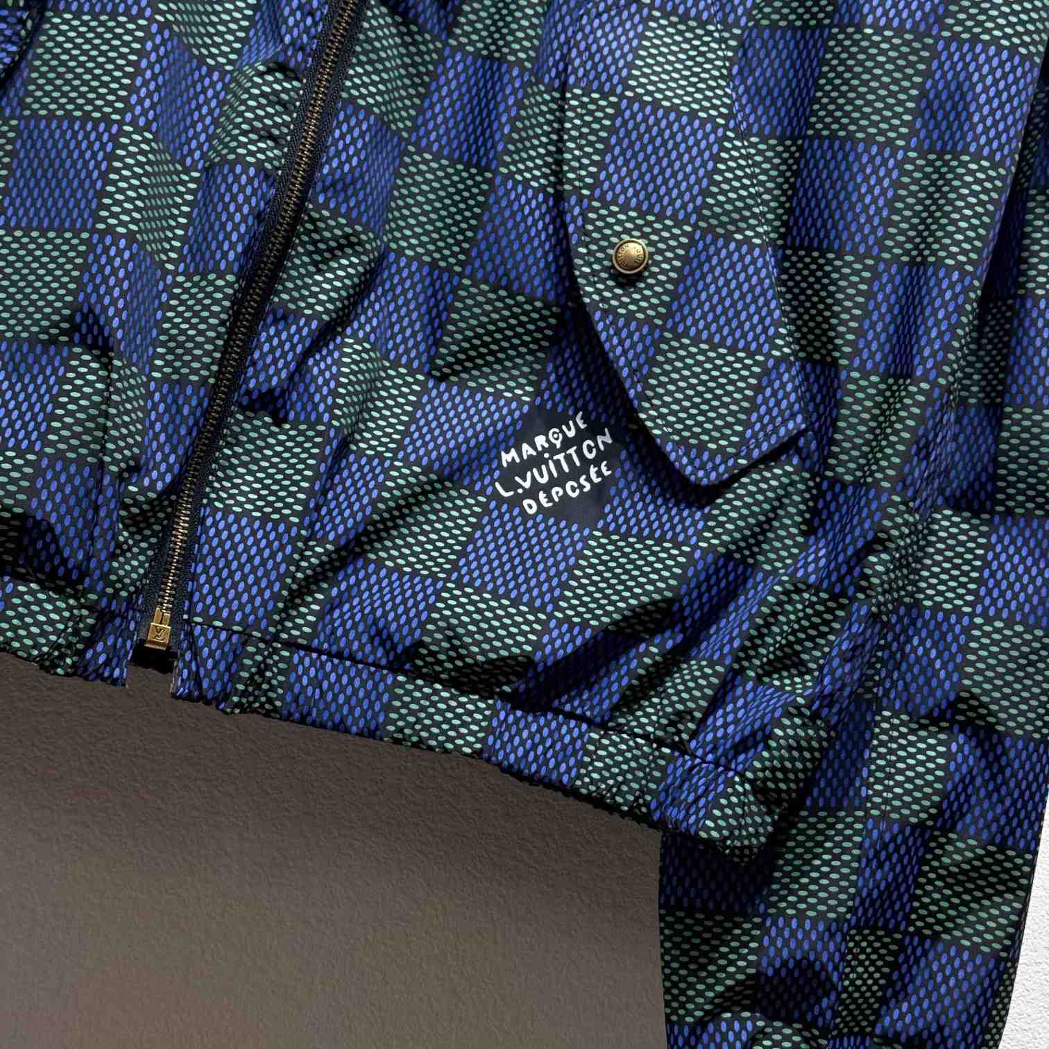 Louis Vuitton Damier Reversible Windbreaker    1AHBIW - FashionPlug