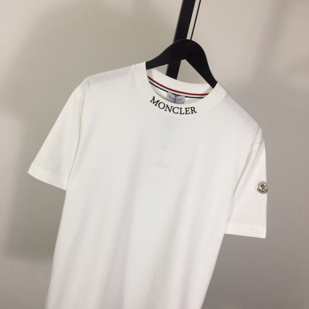 Moncler Logo Cotton T-shirt - FashionPlug