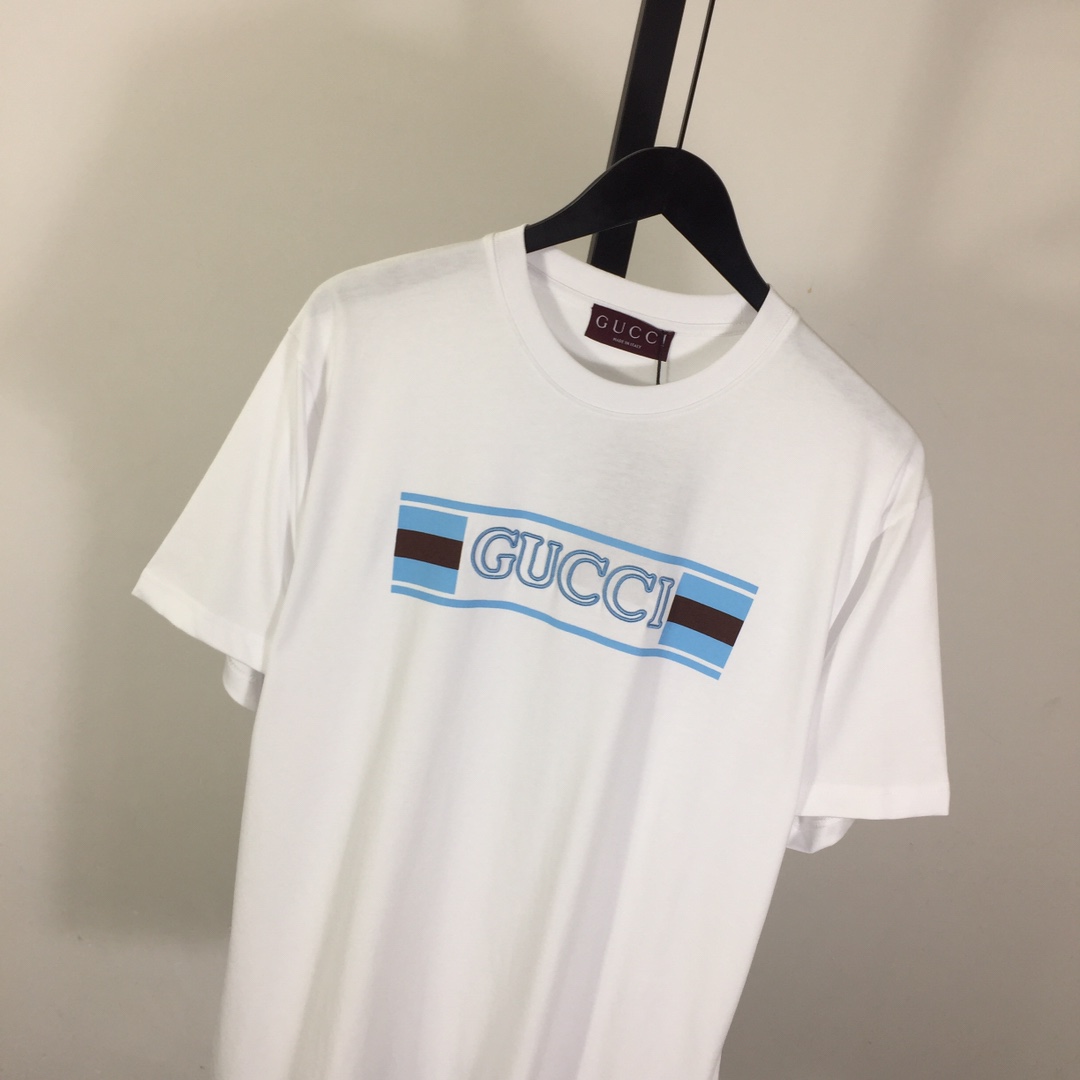 Gucci Cotton Jersey T-shirt With Print  - FashionPlug