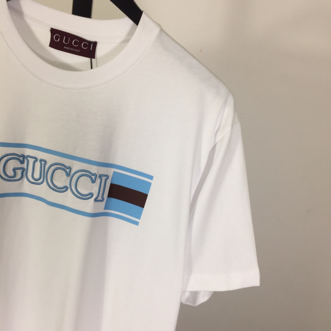 Gucci Cotton Jersey T-shirt With Print  - FashionPlug